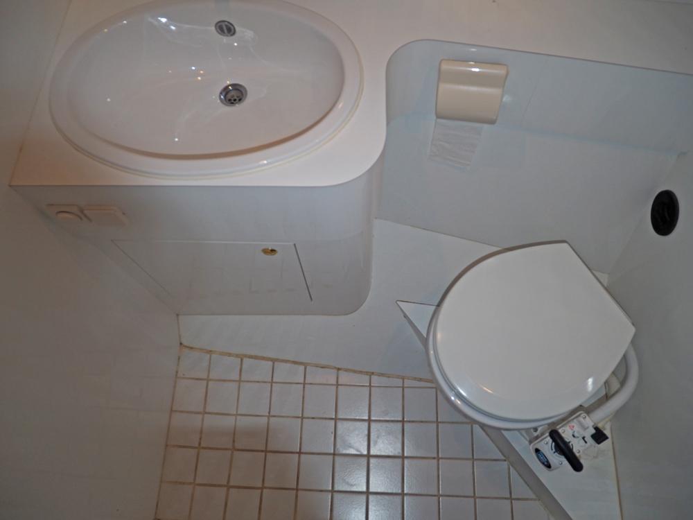 Fore ship, Accommodation